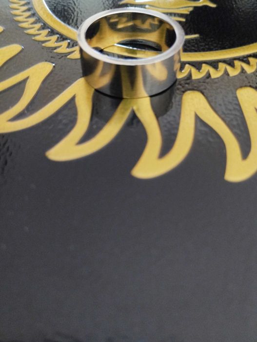 anel em aço cirúrgico