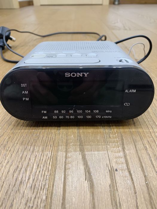 Radio SONY """""">