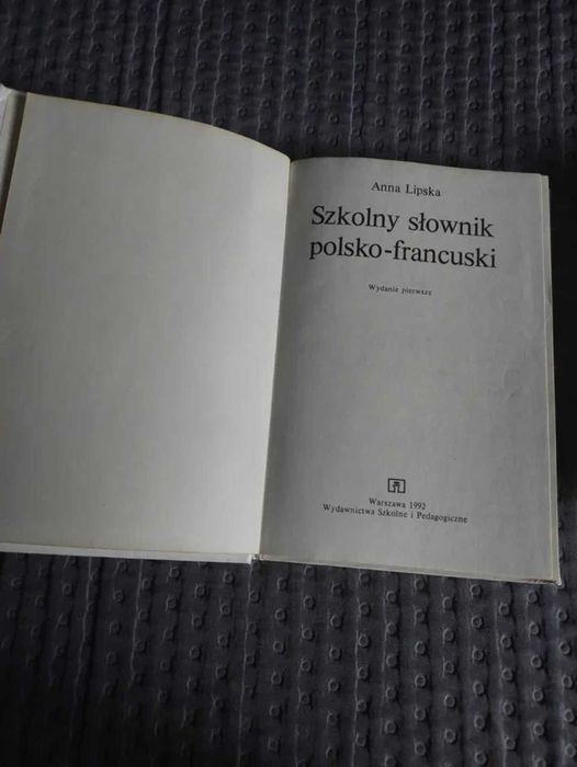 Słownik szkolny francusko-polski i polsko-francuski 2 sztuki