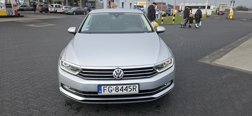 Vw passat b8 sedan virtual cocpit