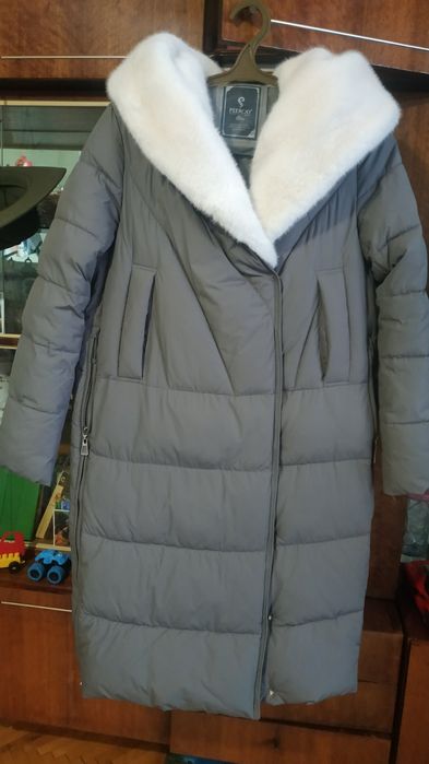 Зимовий пуховик, куртка, пальто ( М)