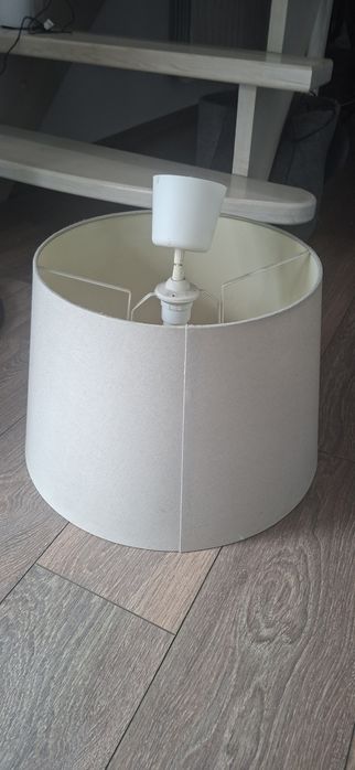 Lampa podsufitowa z abażurem