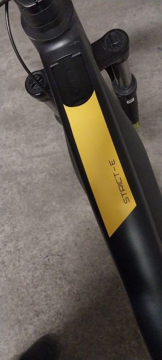 Велосипед Cube  електро