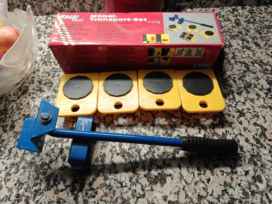 Suporte com rodinhas