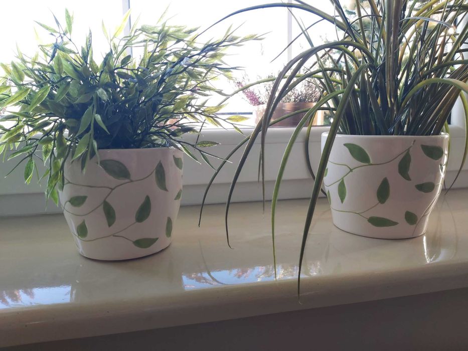 donica ceramiczna IKEA zielone listki fi 13 cm