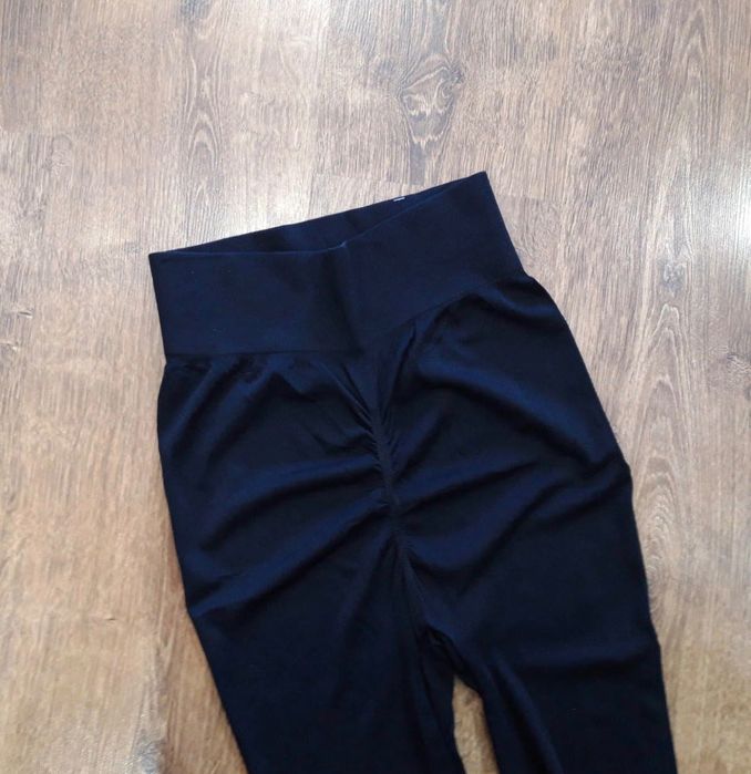 ‼️РОЗПРОДАЖ‼️ Лосіни з пушап гладкі. Не рубчик. Весна. Легінси жіночі.