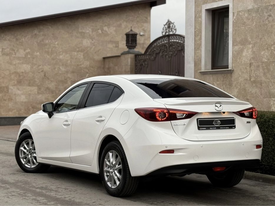 Mazda 3 оренда авто