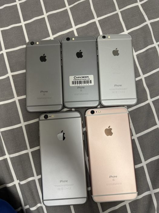 Iphone 12 Х є 8 також 7 і 6 s та plus