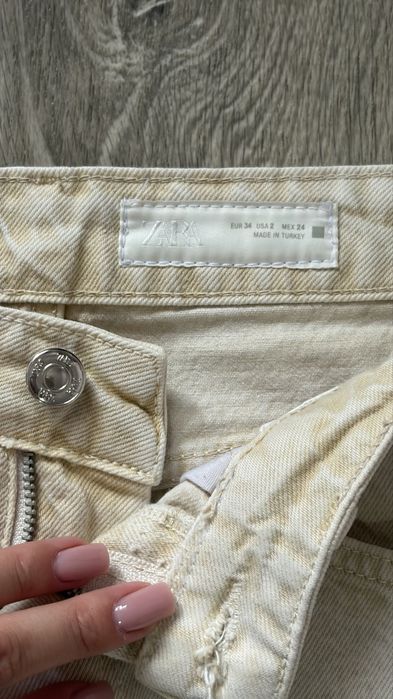 Джинси zara бежові
