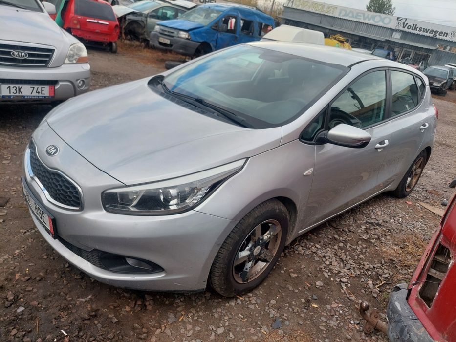 Разборка,шрот,запчастини kia ceed 2013