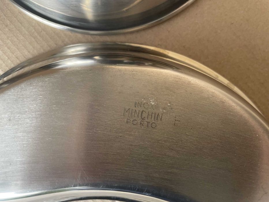 MINCHIN – conjunto de recipientes cirúrgicos vintage, em inox.