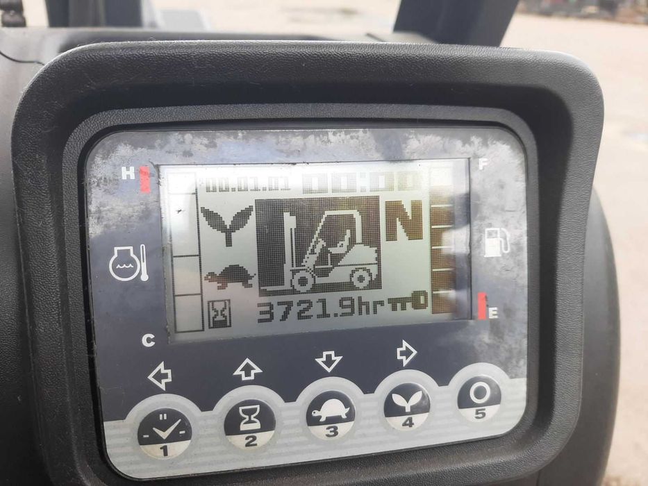 Вилковий навантажувач Nissan FD20T5M