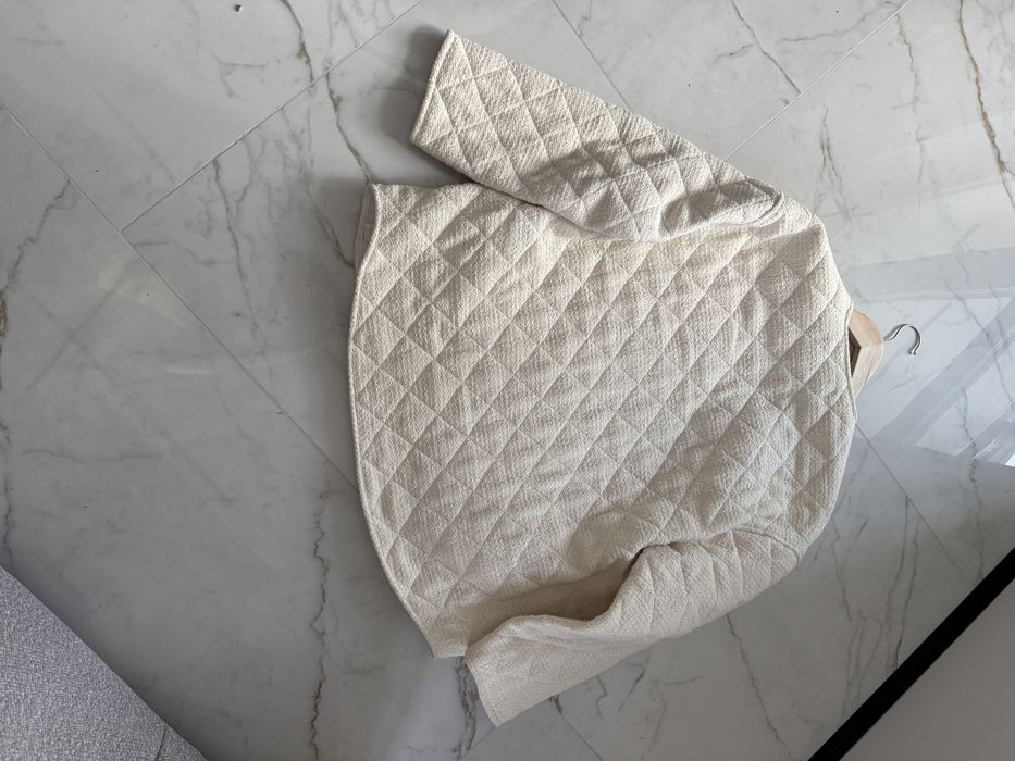 Твідова  молочна стьогана куртка Zara