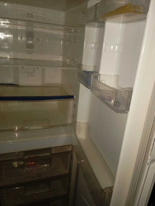 Продається холодильник