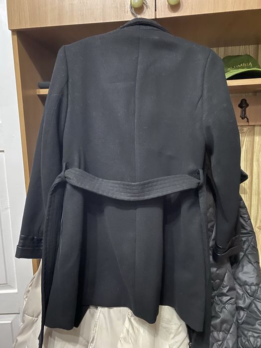 Кашемірове напівпальто на дівчинку