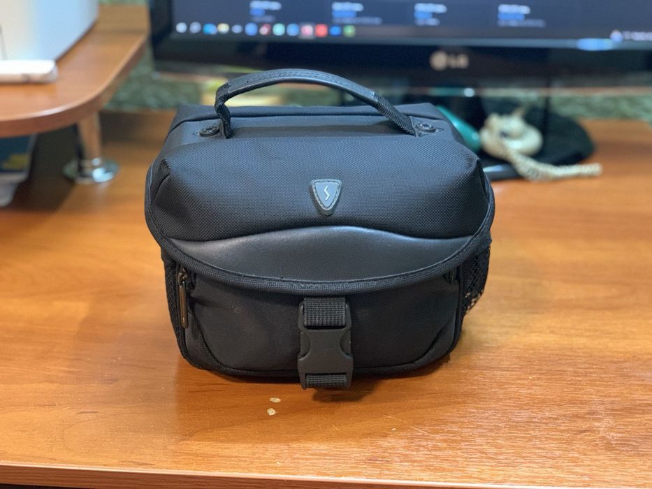 Фотоаппарат Canon EOS Rebel T3