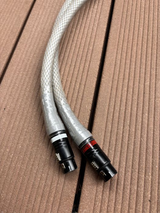 Acoustic Zen Zero Crystal Silver Reference II XLR 1M