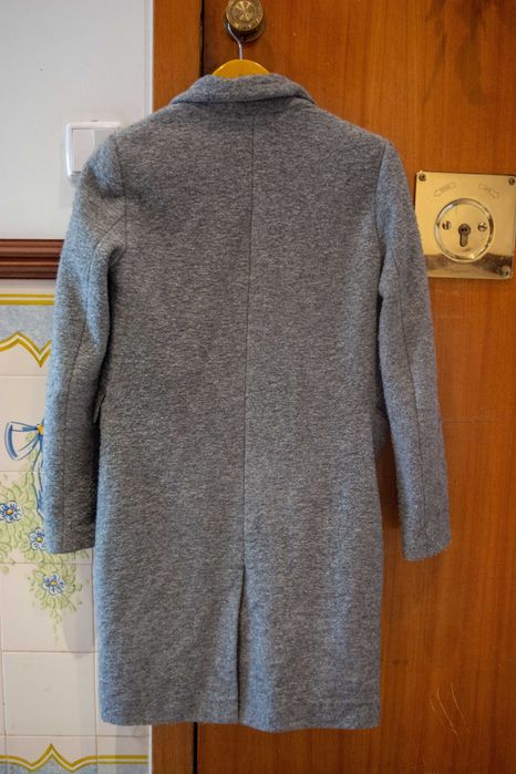 Venda de Casaco da Pull&Bear cinzento