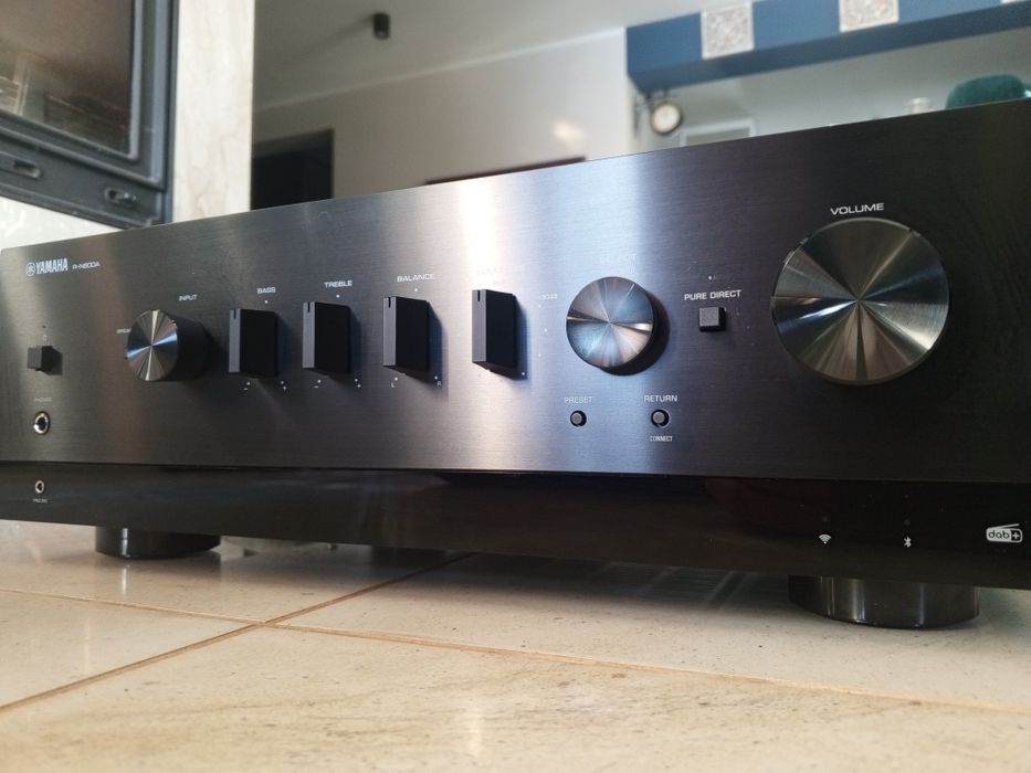 Yamaha Rn-800A- stan idealny.