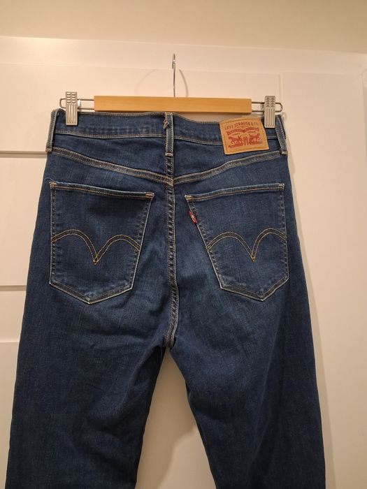 Levis spodnie damskie z rozdarciami skinny M
