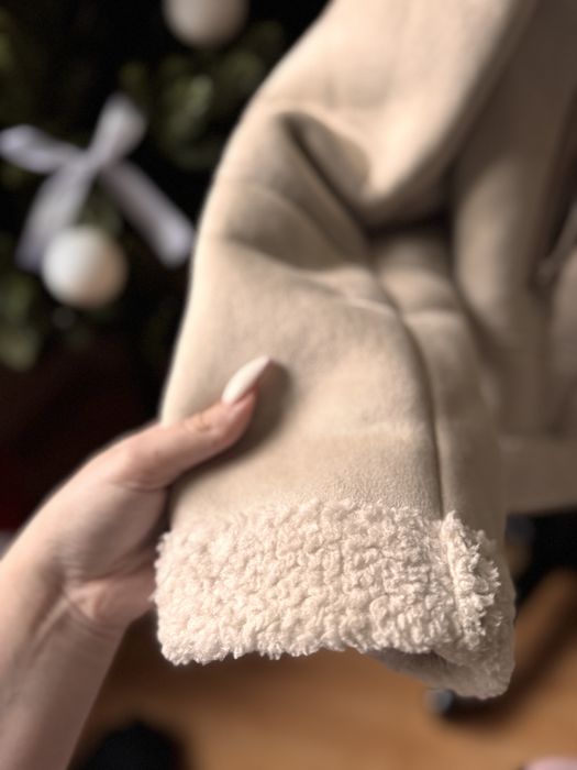 Дубленка женская.