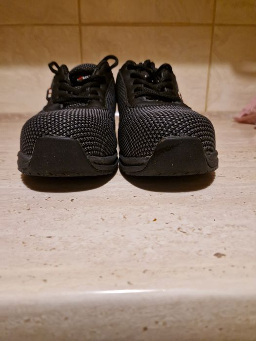 Buty robocze LarnMern r38.5 .