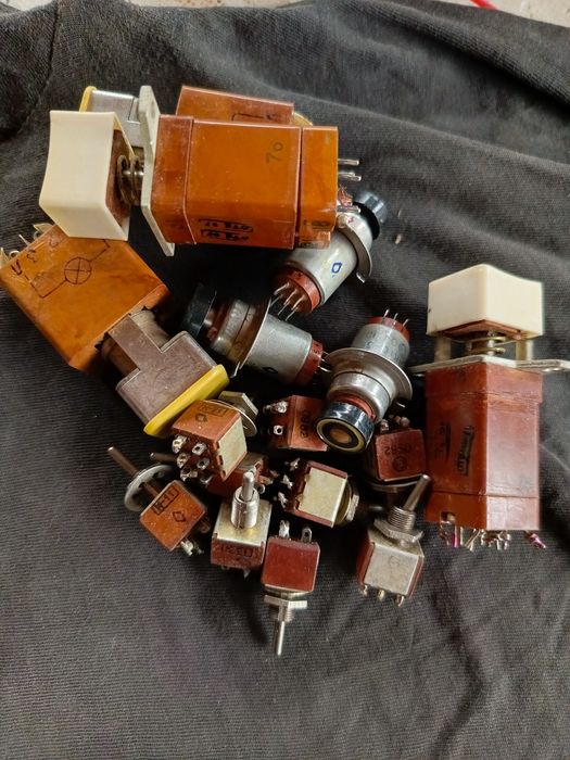 Радиодетали новые, транзистор,авиазап.ы..