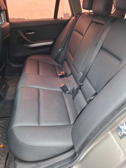 BMW serii 3 E91  2.0 Diesel 2008 uszkodzony silnik