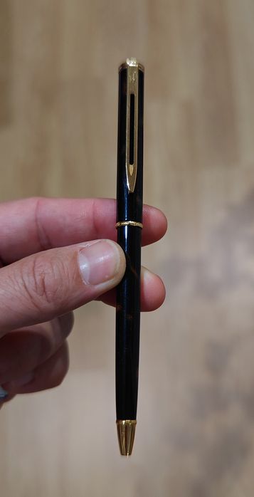 Caneta Waterman nova