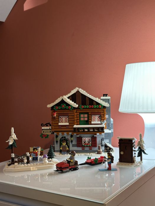 Lego Alpine Lodge - Winter Village Collection