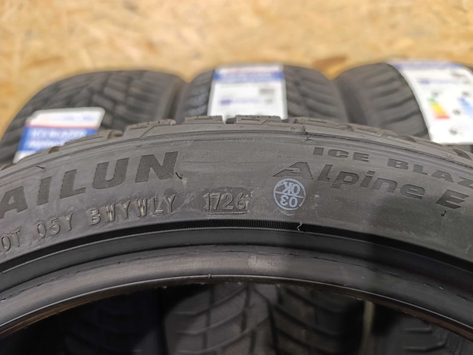 Nowe opony zimowe 4x 225/40 R18 92V XL Sailun Ice Blazer Alpine Evo2 2026r