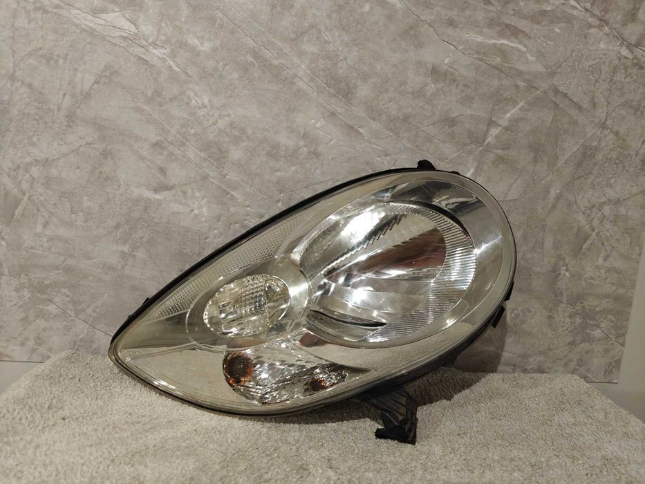 Lampa Prawy Przód Citroen C1 EUROPA