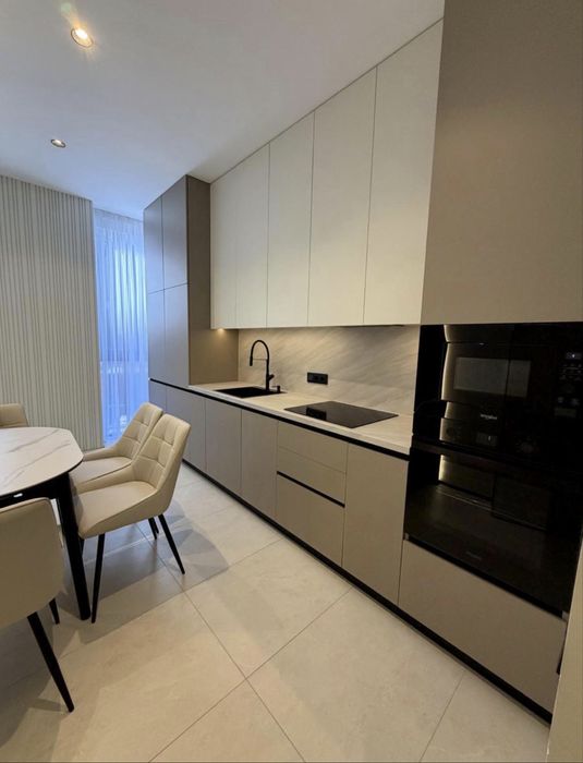 Продаж 1-кімн кв в Uzh Towers з видом на парк
