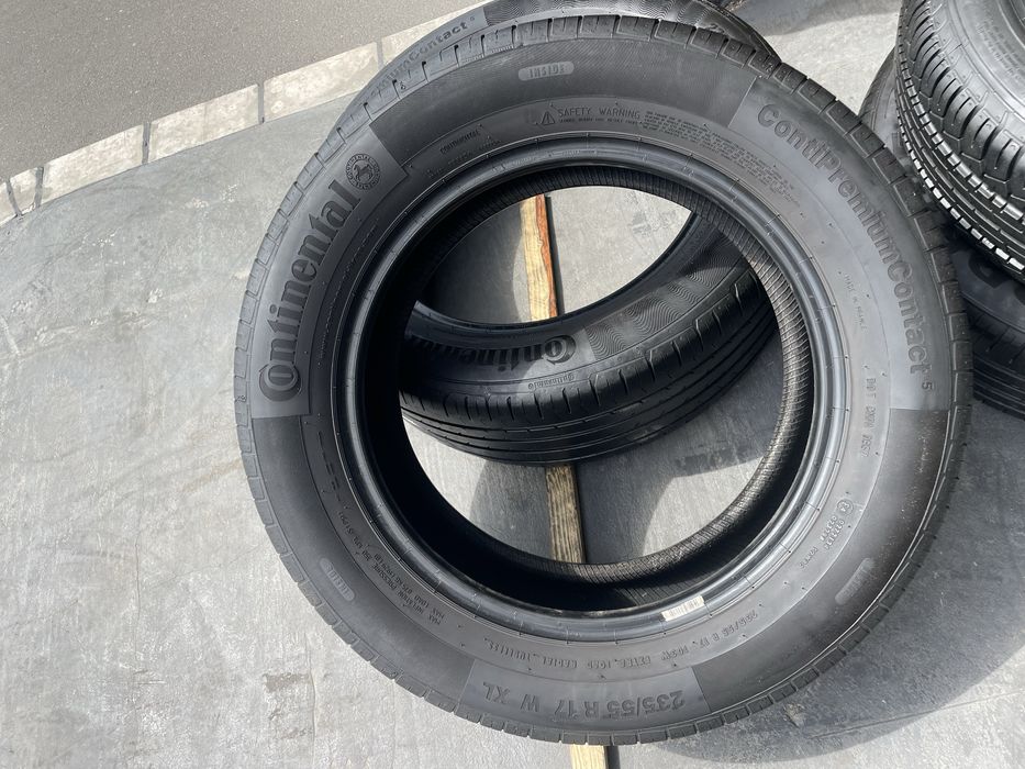 235/55/17 continental premium contact 5