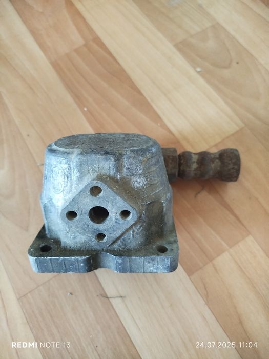 Продам масляный насос НШ-10