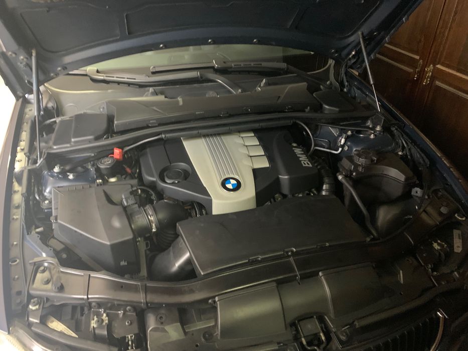 BMW e91 177cv nacional 200000km — photo 4