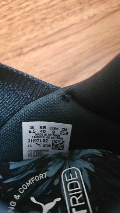 Нові літні кросівки Puma 40 р