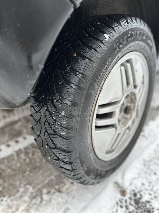 Opel Corsa 1996 avtomat Газ бензин