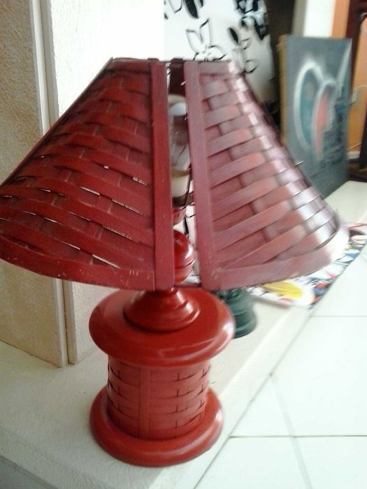 candeeiros  mesas sofás