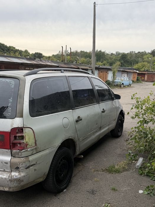 Volkswagen Sharan