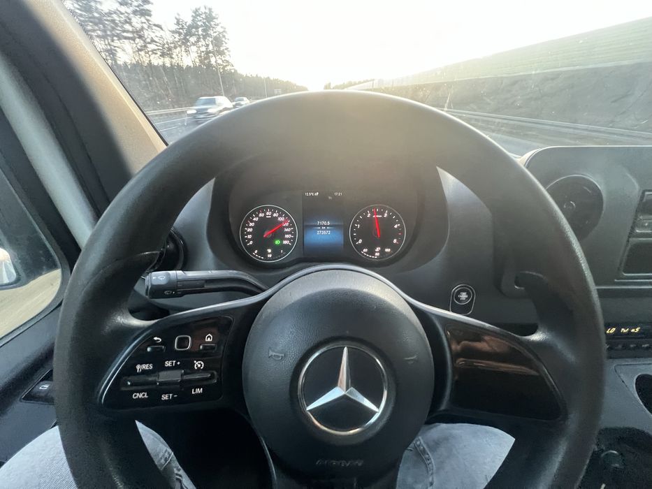Mercedes sprinter. Sprinter. sprinter . Bus. Warty uwagi . dostawczak.