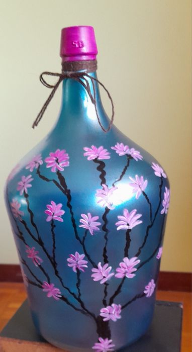Hand-painted carafe64738207777155122