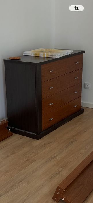 Móvel de quarto quase novo