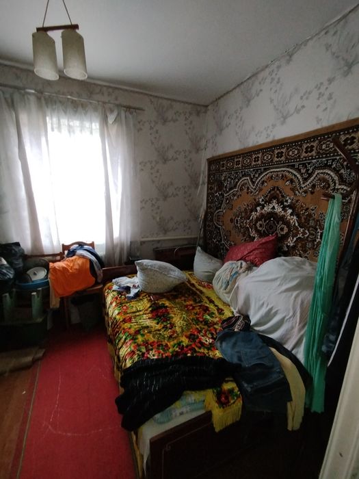 Продається будинок в затишному та тихому місці.