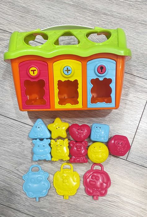 Сортер дитячий будинок домик