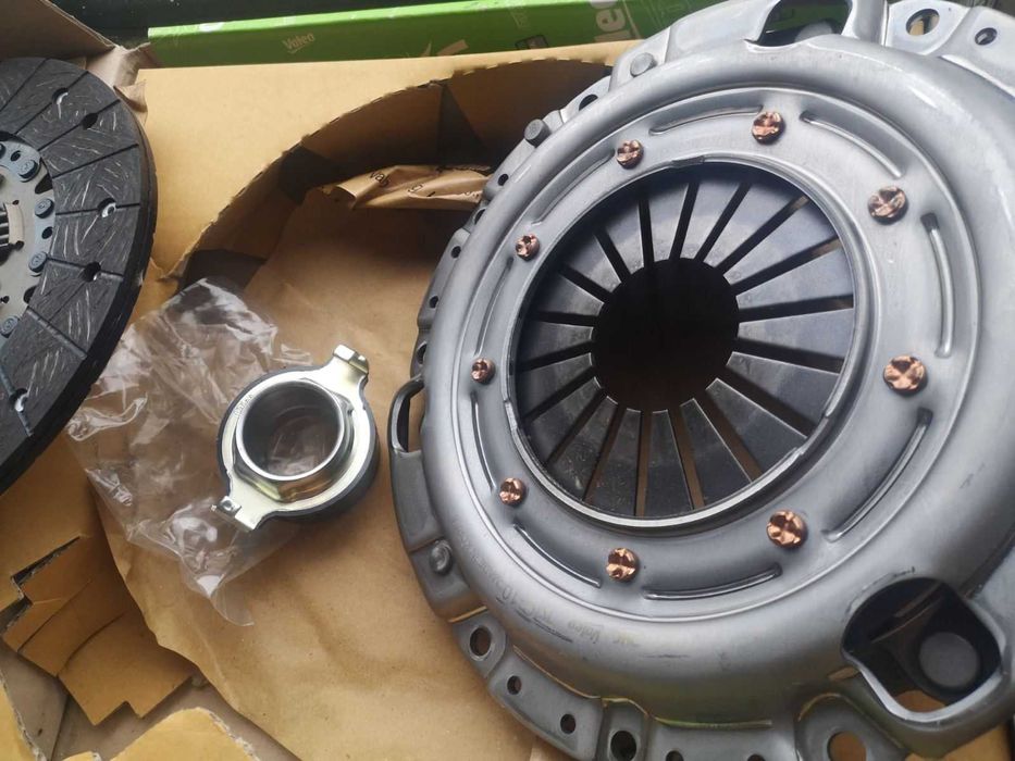 Комплект зчеплення  Valeo 821115