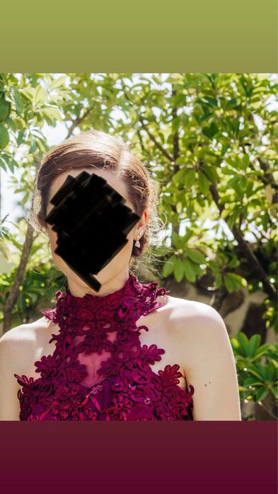 Vestido de festa bordeaux