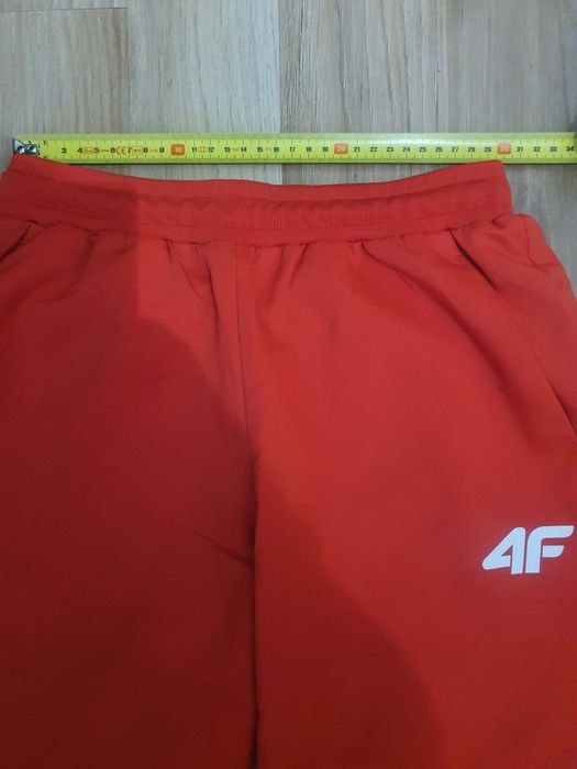 4F - spodnie jak nowe XS unisex