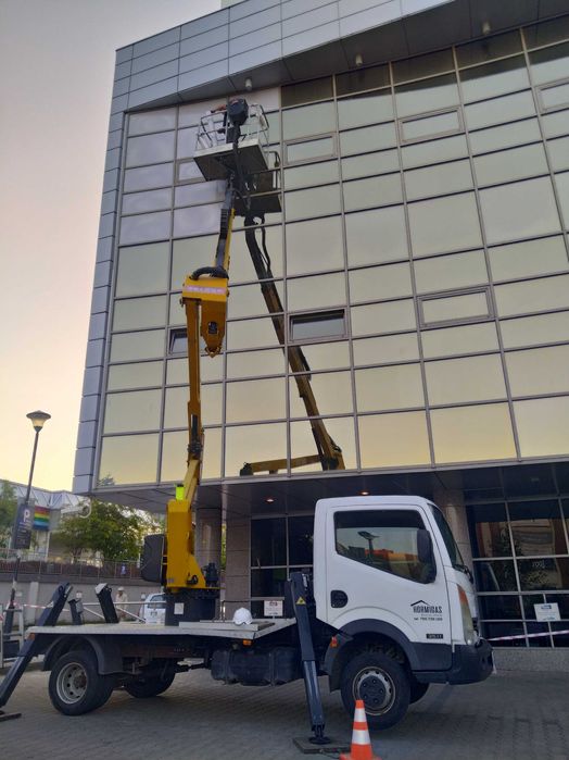 Podnośnik koszowy 20M/30M