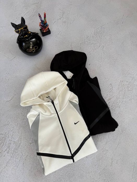 Full Zip Nike Tech Fleece White